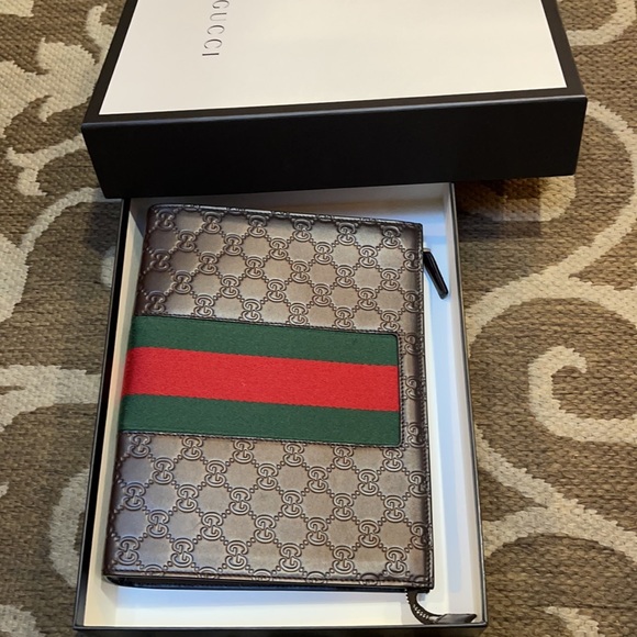 Gucci toiletry case large new in box - Picture 10 of 16
